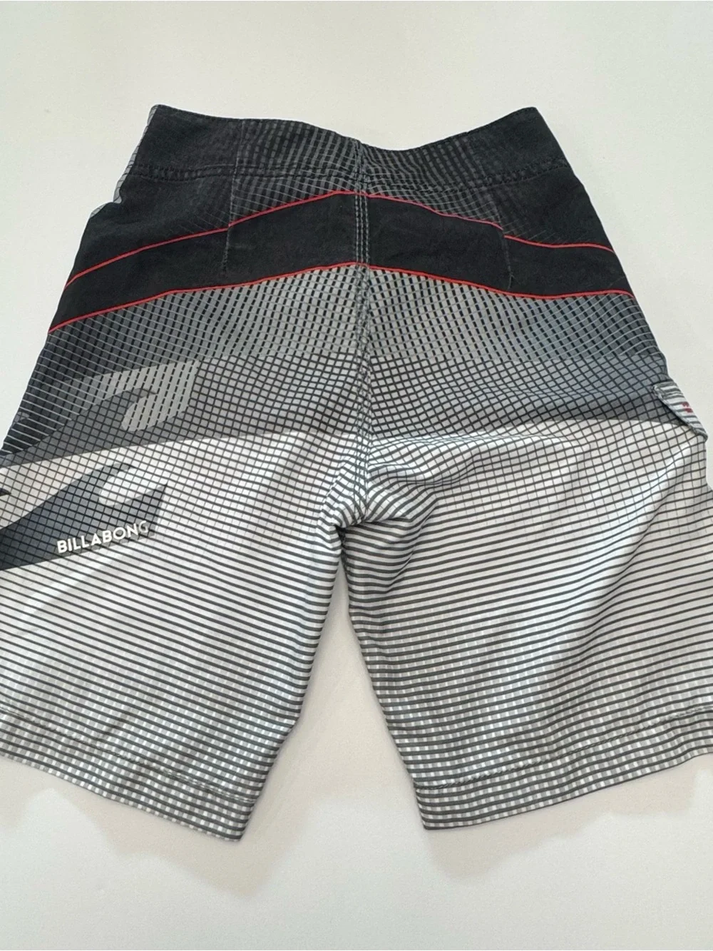 NEW Billabong Gray Grid Kids Swim Trunks with Black & Red Trim Size S or 23’